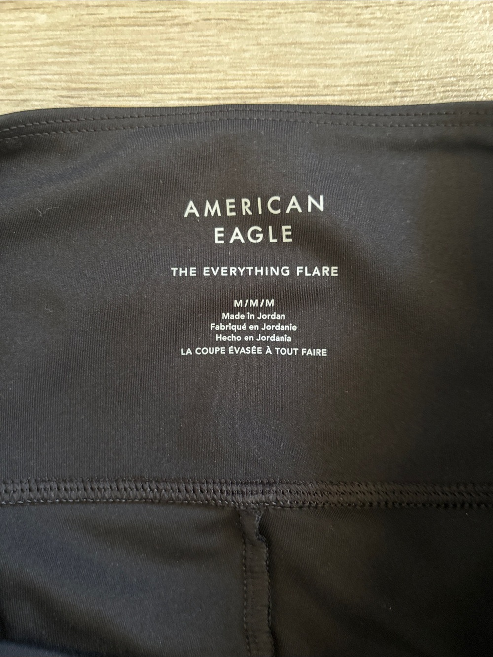 American Eagle Black The Everything Flare Pants Leggings Size Medium - Picture 7 of 9